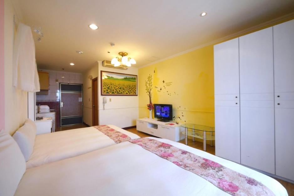 Jia Jia House Apartment Каосюн Екстериор снимка